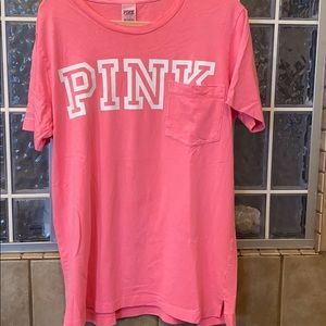 PINK VS hit pink tee
